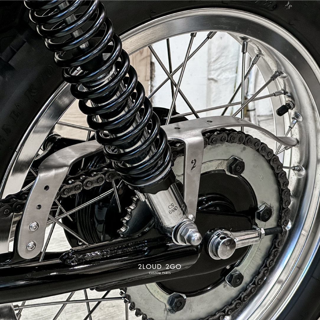 2LOUD Custom|YAMAHA SR400 鏈條蓋 白鐵