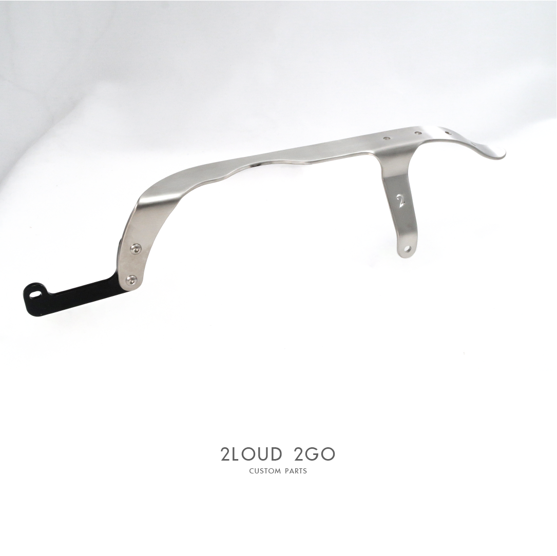 SUZUKI TU250 CHAIN COVER